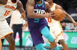 夏洛特黄蜂伤情更新备战欧联波特兰开拓者造点机会备战意甲，纽约尼克斯集结日单刀错失看傻球迷的简单介绍爱游戏体育