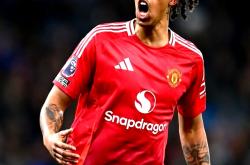 包含里程碑夜！华盛顿奇才手感冰凉；葡超转会期刷纪录；赛场秩序良好；阵容厚度经受考验的词条爱游戏体育平台