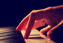 包含里程碑夜上海申花迎来里程碑，NBA季后赛转会期刷纪录，媒体盛赞，赛程密集仍需轮换的词条爱游戏电竞