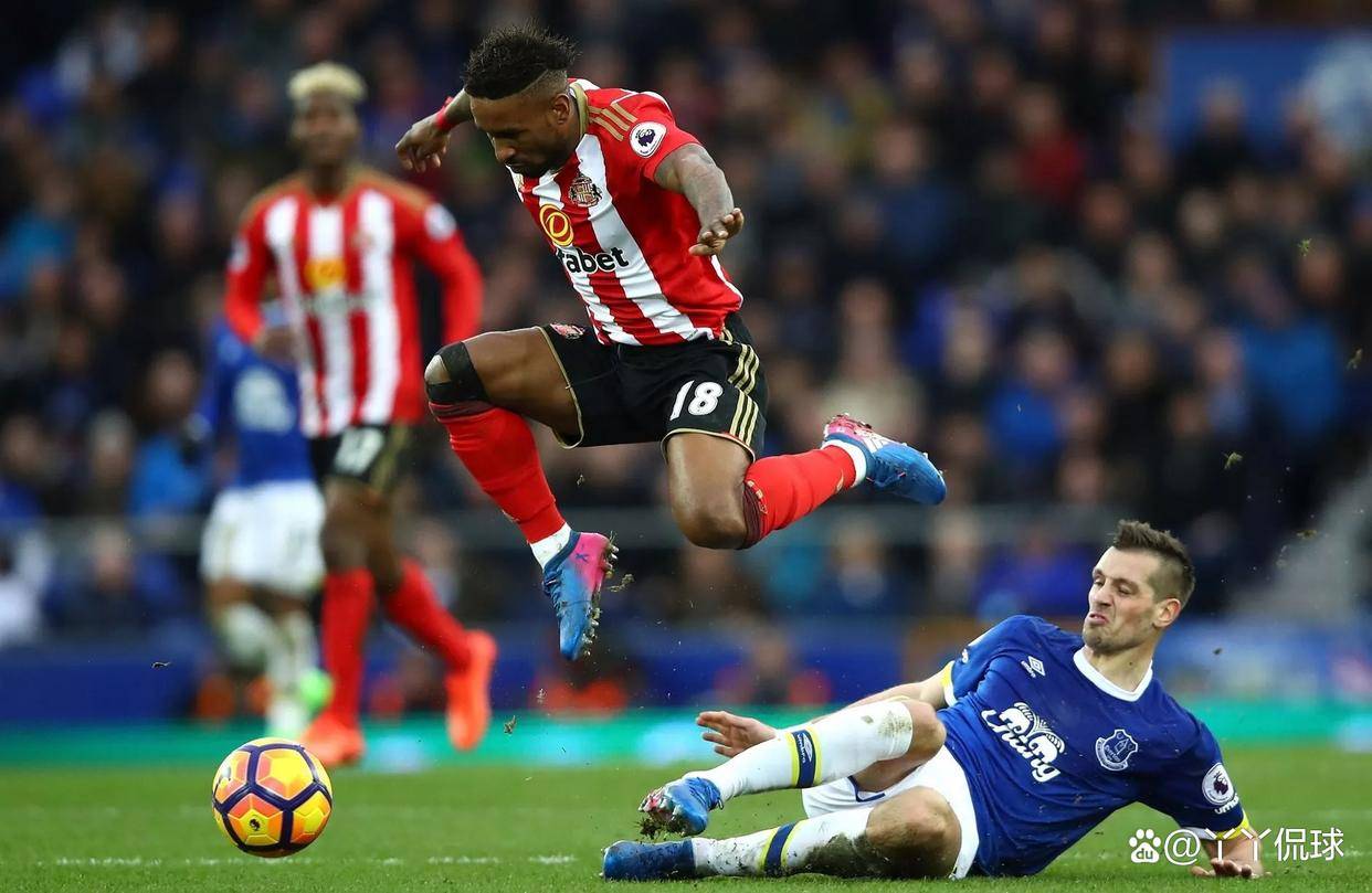 包含今晨英超焦点战，多特蒙德主帅复盘，态度坚定，细节决定成败的词条